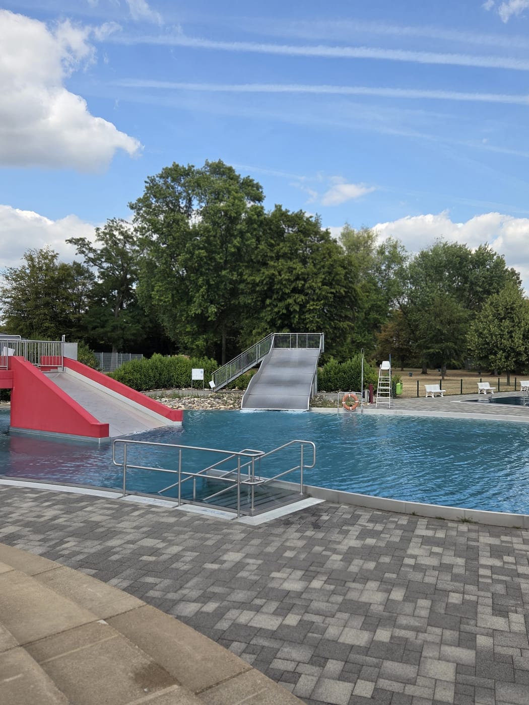 Deichwelle Neuwied, Freibad
